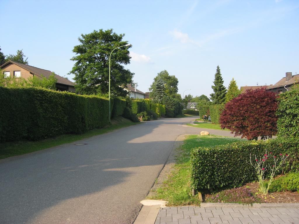 Ferienwohnung Roeben Simmerath Esterno foto